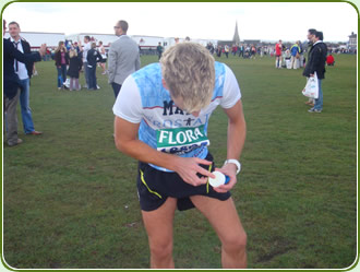 Matt 'Vassing up' before last years London Marathon